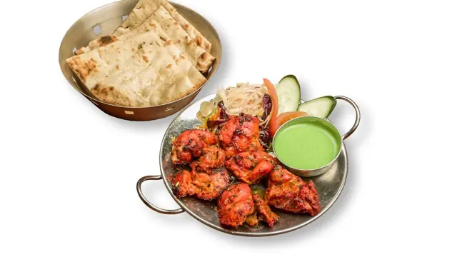 Tanduuri kana tikka naaniga
